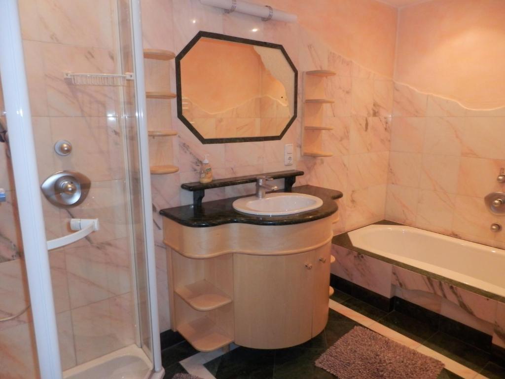 Apartment Kerer วัลด์ อิม พินซ์เกา ภายนอก รูปภาพ